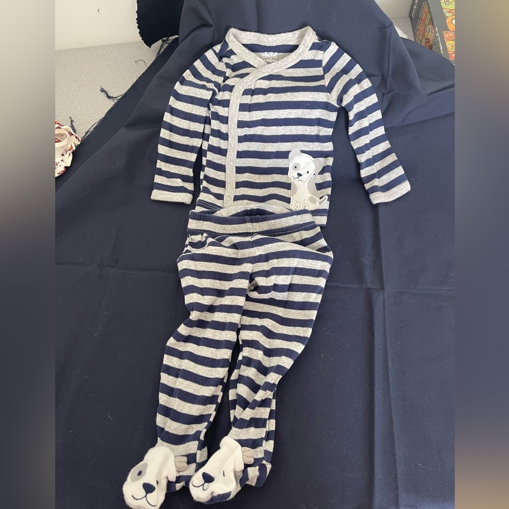 Baby clothes